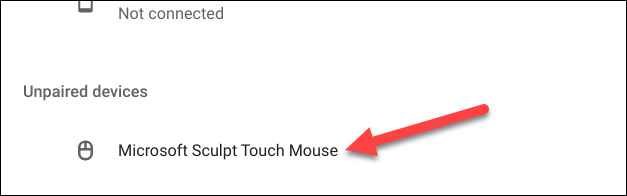 sélectionnez la souris sans fil qui apparaît sous l'appareil non couplé pour se connecter au Chromebook 